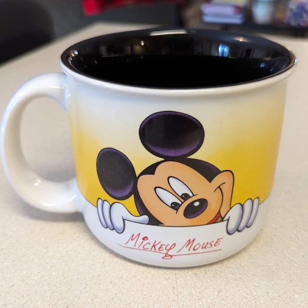Walt Disney World Mickey Mouse white coffee tea mug